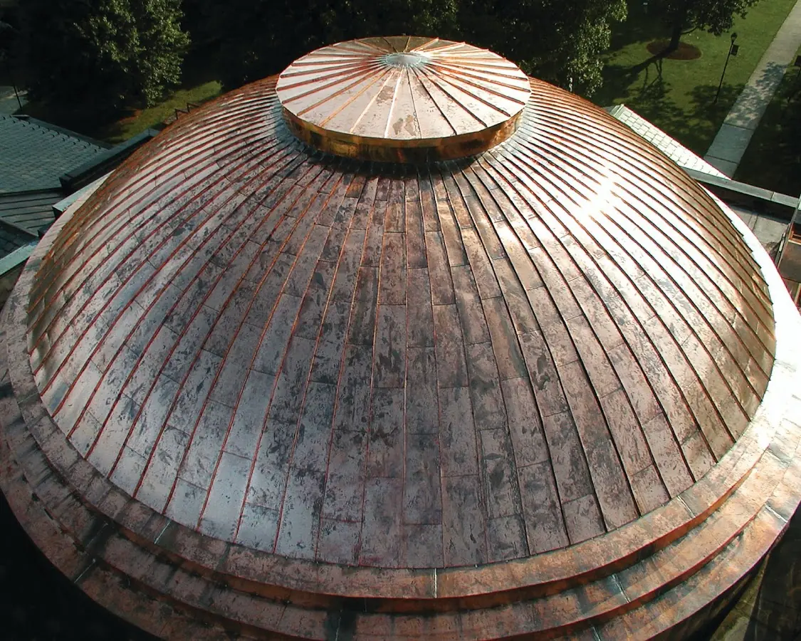 Craftsman Roofing crew installing a new roof in Lakeland